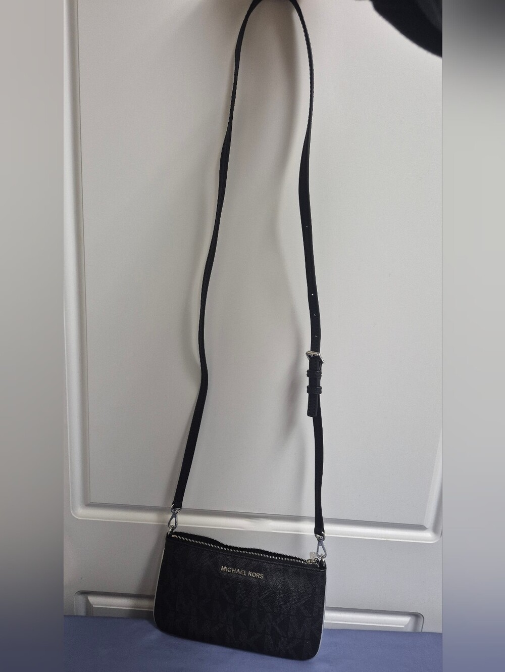 Michael Kors Jet Set Travel Crossbody Bag BLACK
